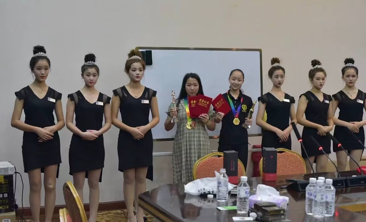 新盛酒店总统套房 - 极致奢华五星级套房